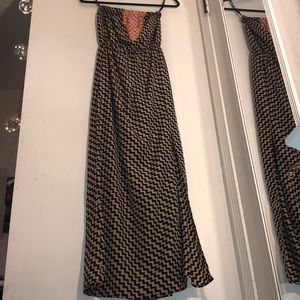 chevron sleeveless maxi dress